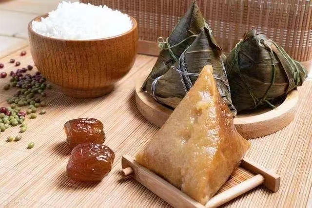 端午节马上到，民间有“躲五毒”的习俗，年轻人已经少有人知。